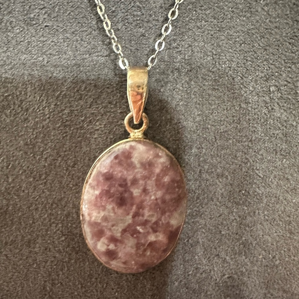 Oval Sparkling Pink Tourmaline Quartz Pendant in Silver 925 Setting on Chain - Picture 15 of 15